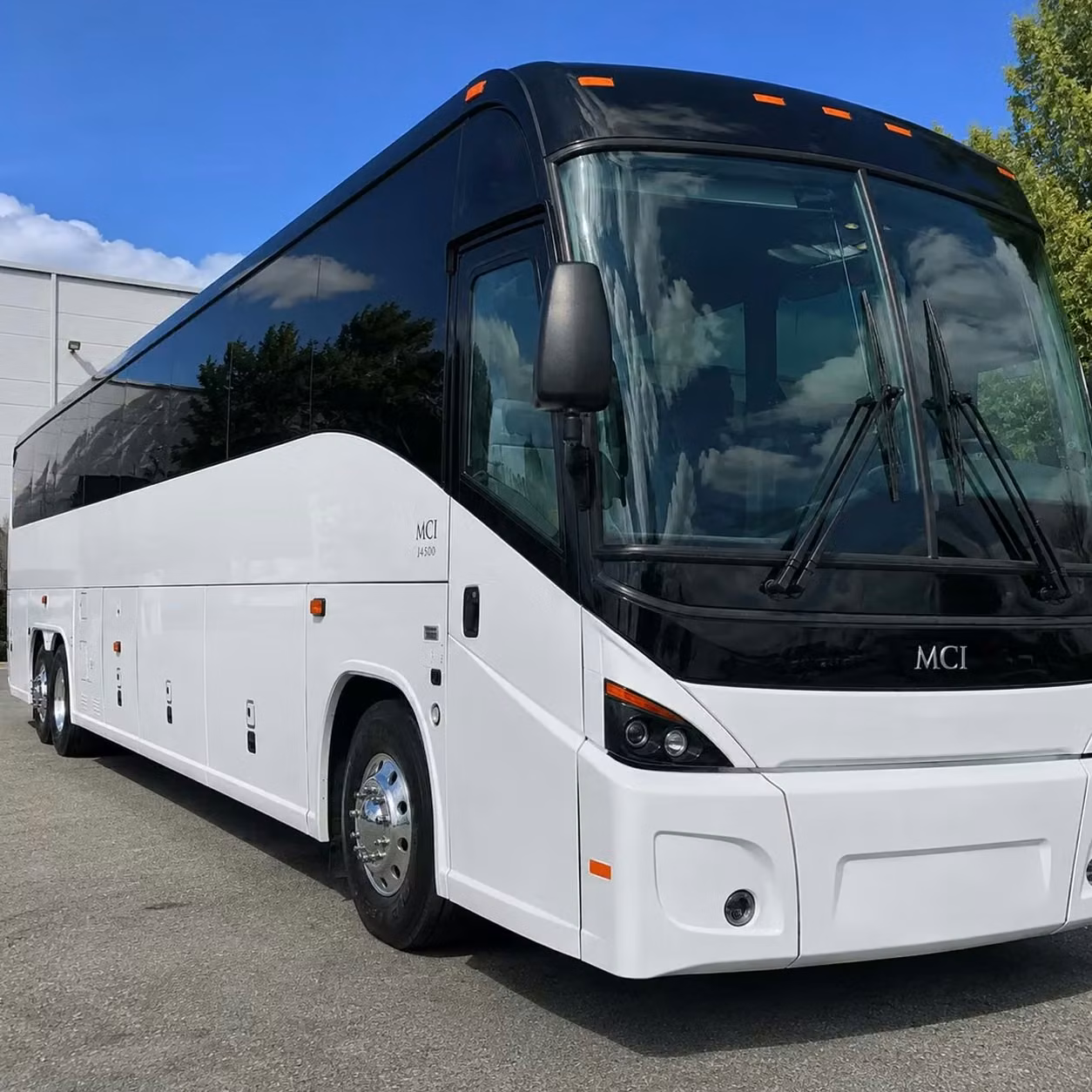 hallandale beach 15 passenger minibuses to multi bus government fleets in hallandale beach