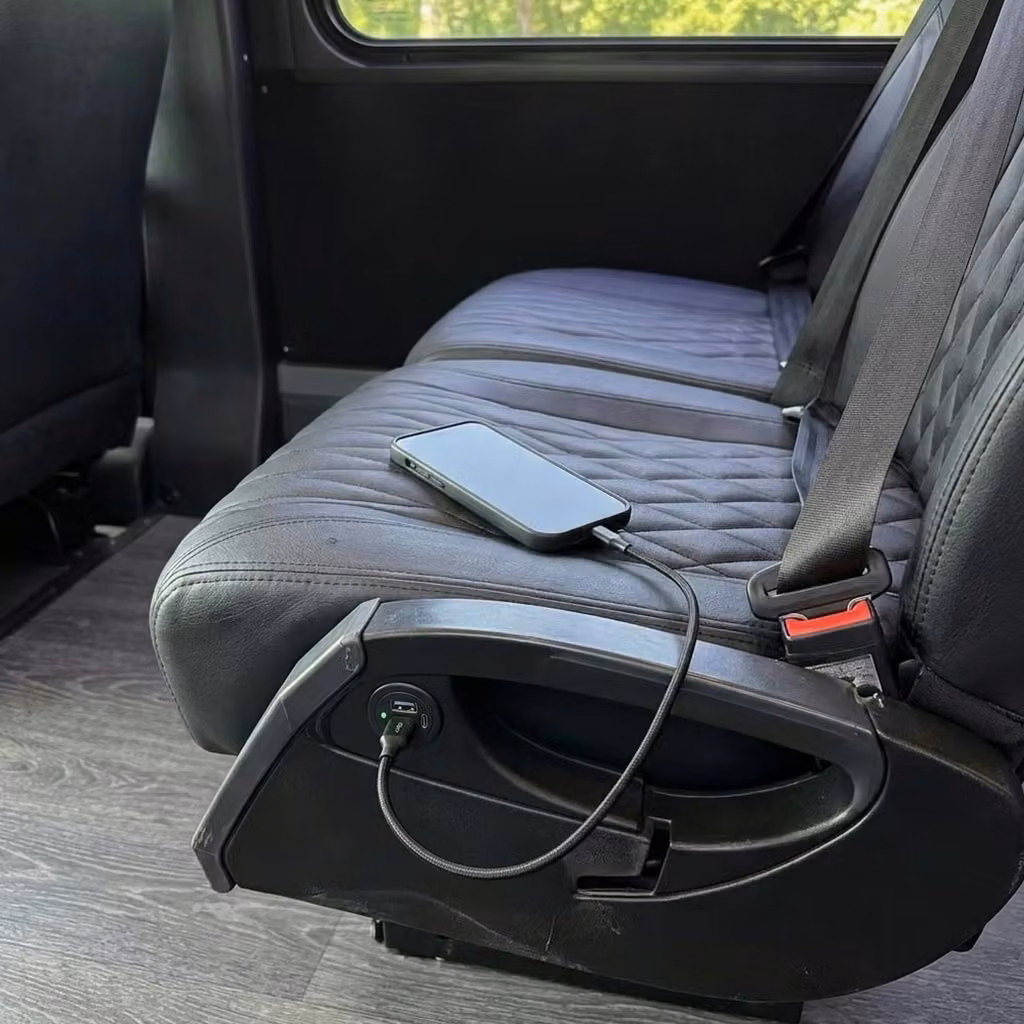 hallandale beach 20 passenger minibus usb charging